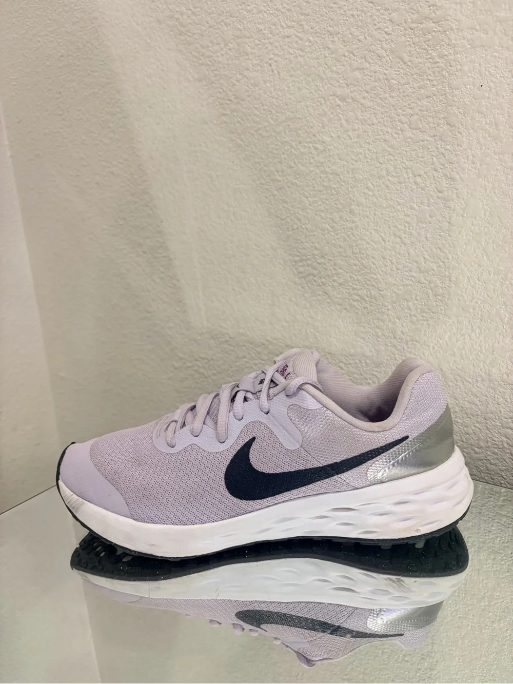 Nike Women's Lavender Mesh Running Shoes with Black Swoosh
